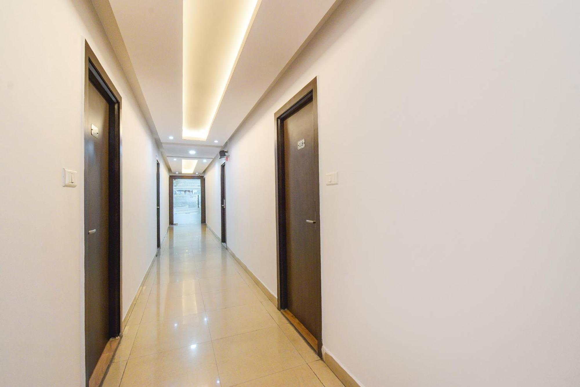Fabhotel Aditya Homes - Nr Isb, Gachibowli Хайдарабад Экстерьер фото